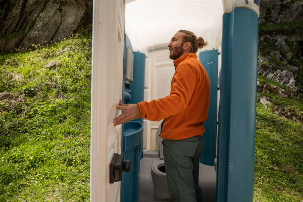 Best Portable bathroom rental  in Bottineau, ND