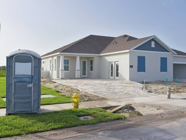 Portable Toilet Options We Offer in Bottineau, ND